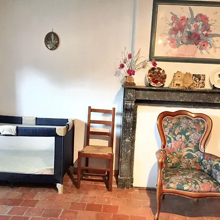 Maison Charmante A Avec Terrasse Accueillante Clairfayts