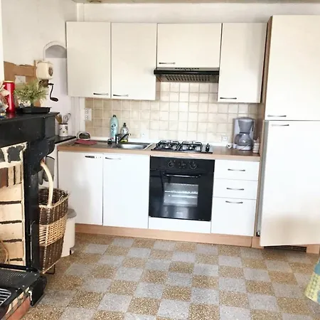 Dom wakacyjny Maison Charmante A Avec Terrasse Accueillante