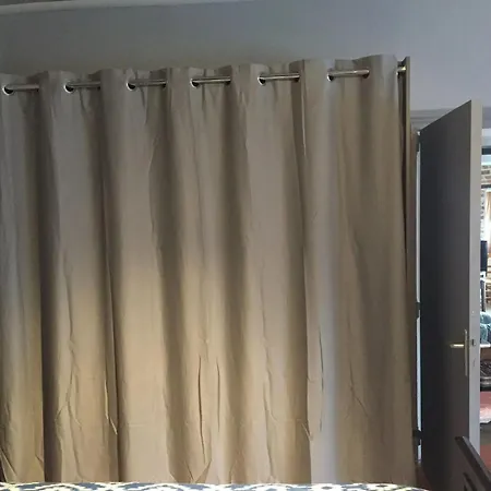 Maison Charmante A Avec Terrasse Accueillante Semesterbostad *