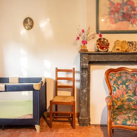 Maison Charmante A Avec Terrasse Accueillante
