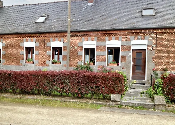 Maison Charmante A Avec Terrasse Accueillante Semesterbostad