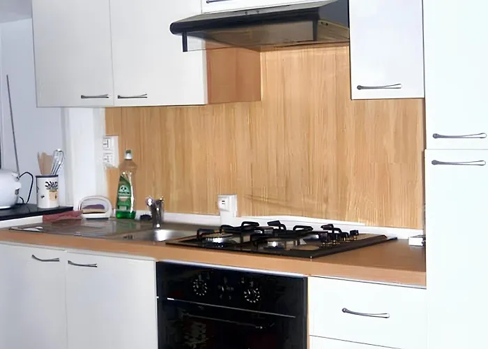 Semesterbostad Maison Charmante A Avec Terrasse Accueillante