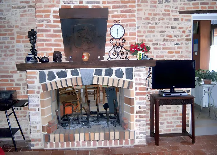 Maison Charmante A Avec Terrasse Accueillante Semesterbostad Clairfayts